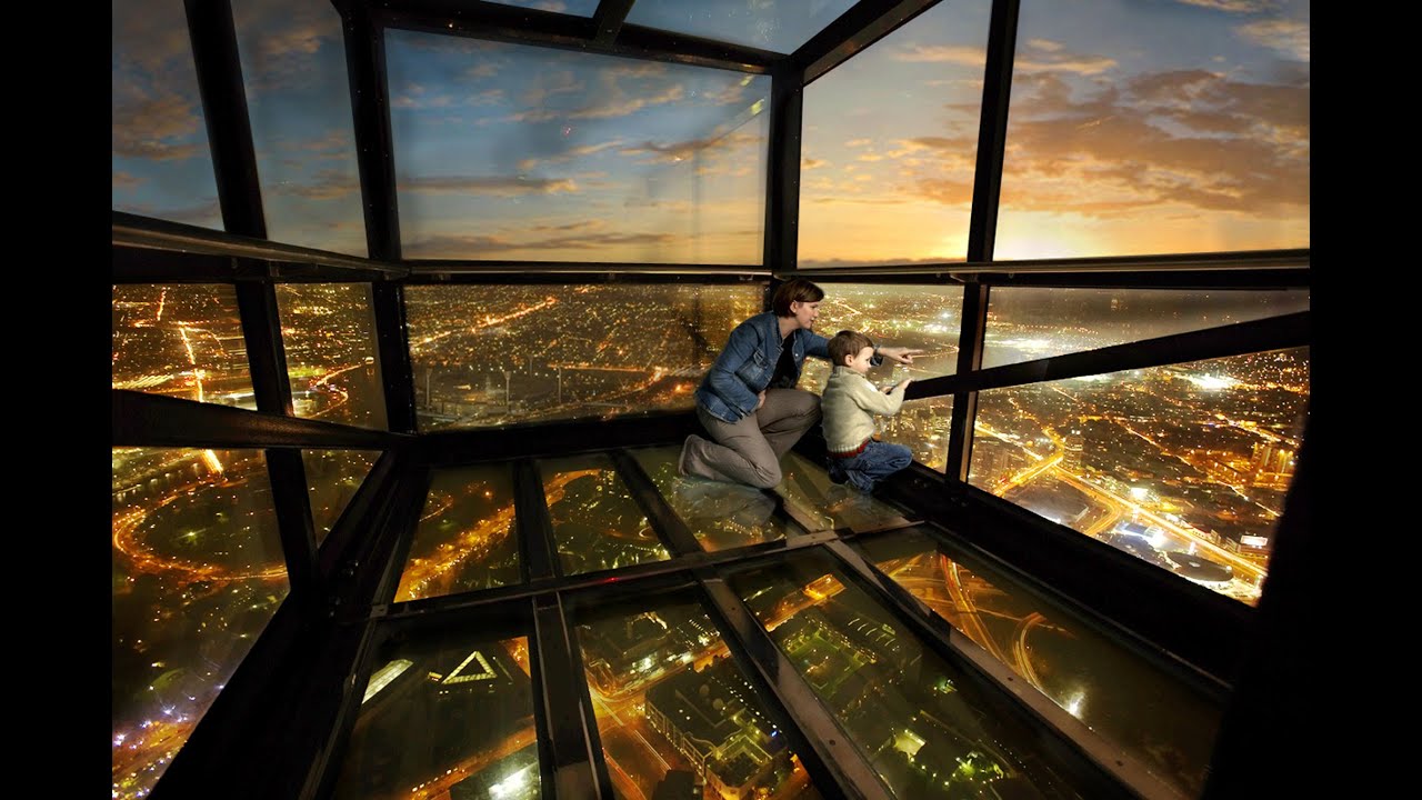 Eureka Tower Skydeck 88 - Melbourne Views with "The Edge"  Experience