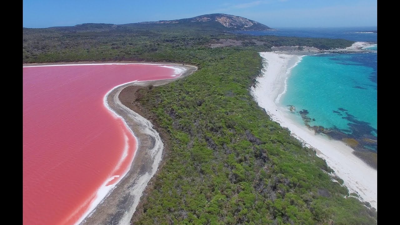 Pink "Lake Hillier", Middle Island with Esperance Island Cruises