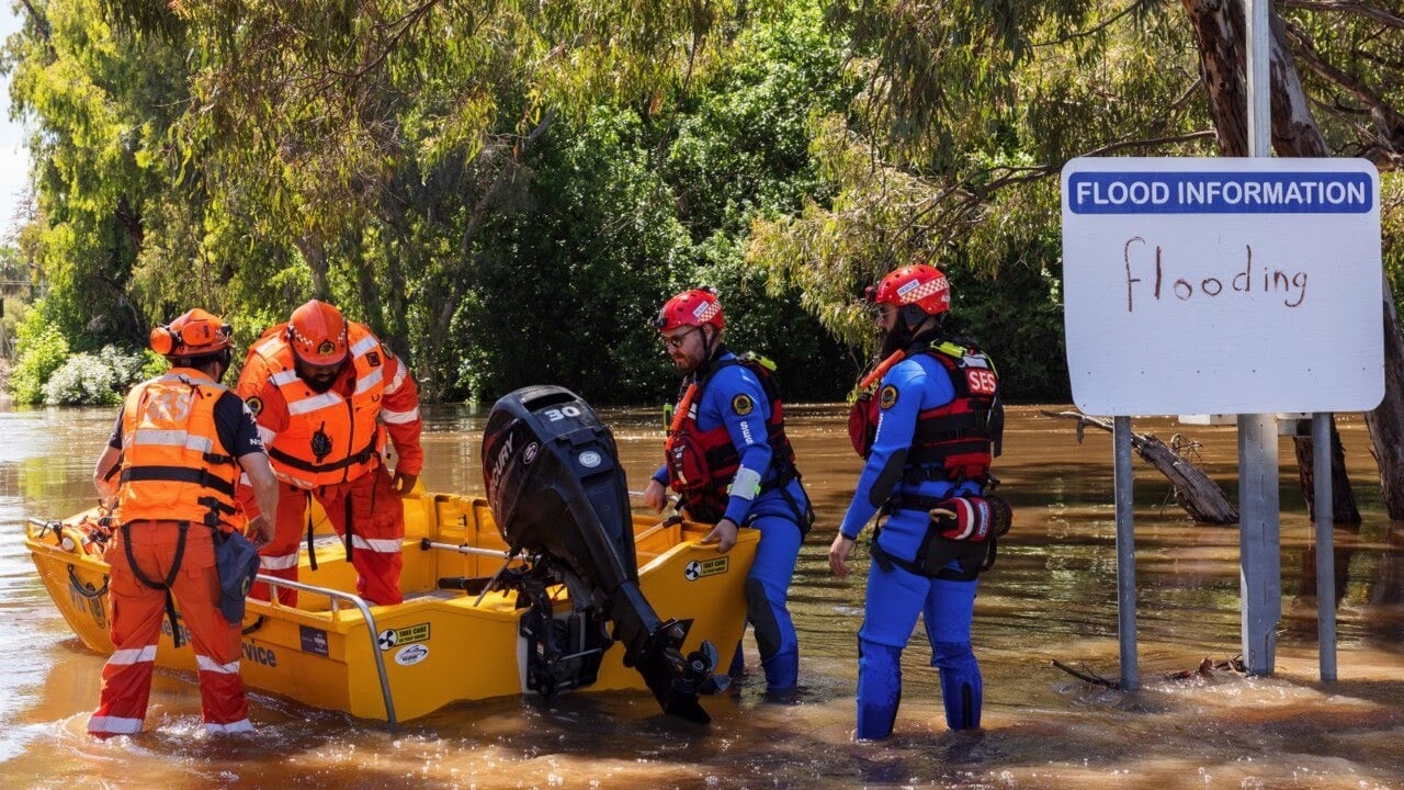 Lachlan River likely to peak below 70 year high