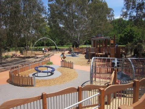 Oddies Creek Playground, Wodonga Place, Albury