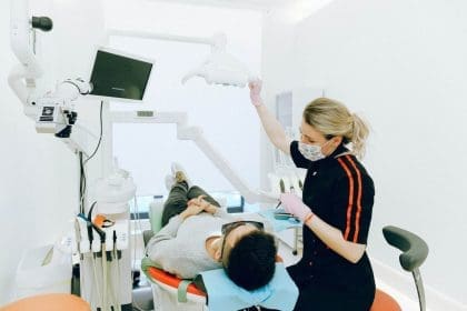 how to choose a dentist