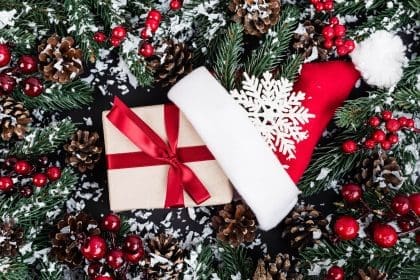 the story behind a traditional christmas ornament
