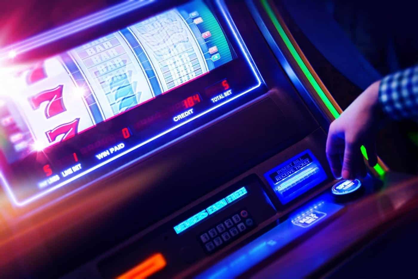 Why are slots at Wazamba casino Australia attractive to gamblers?