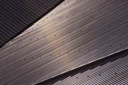 how to clean colorbond roof