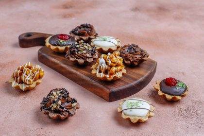 why are influencers hosting giveaways for mushroom chocolate bar