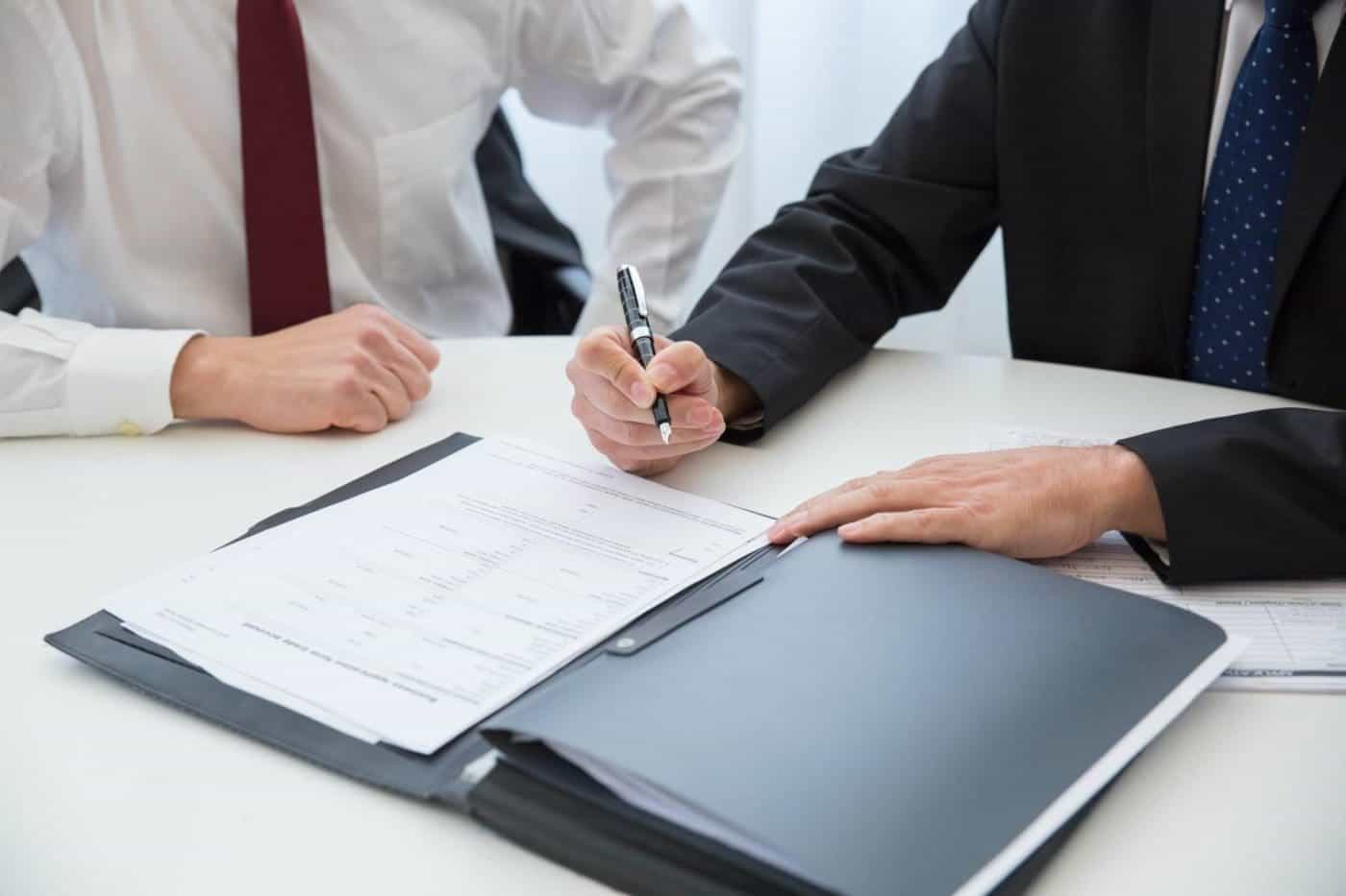 how to choose a criminal defense lawyer