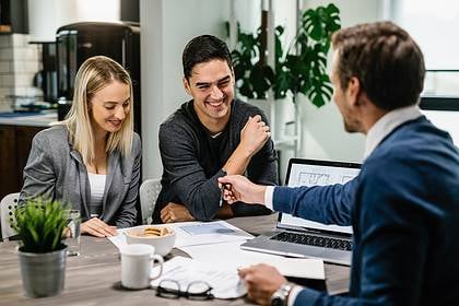 how to become a private lender