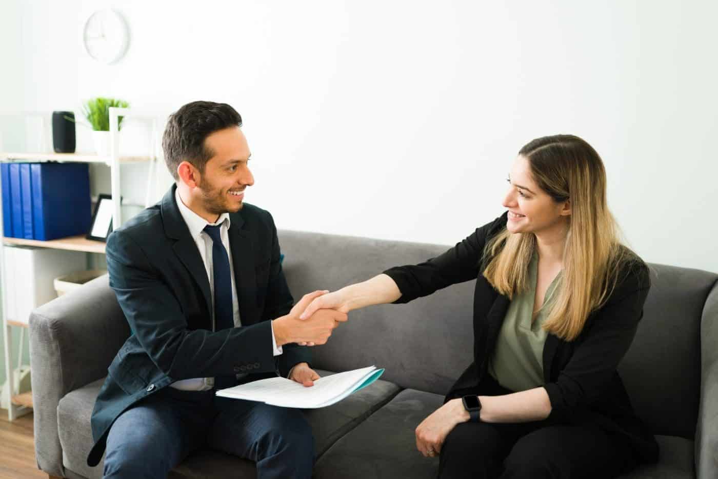 how to be a buyer's agent