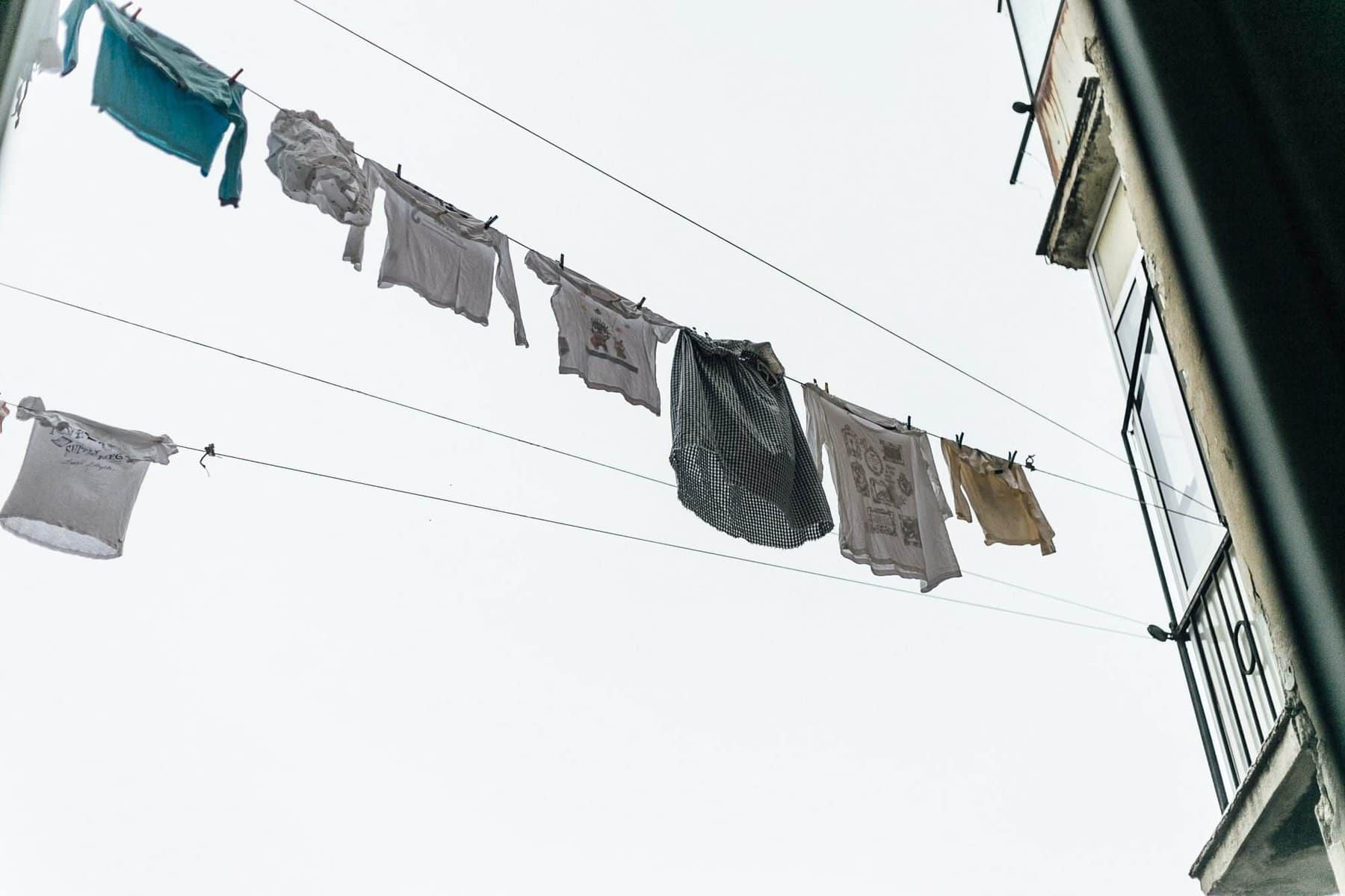 How To Rewire A Clothesline: Step-by-Step Guide and Tips